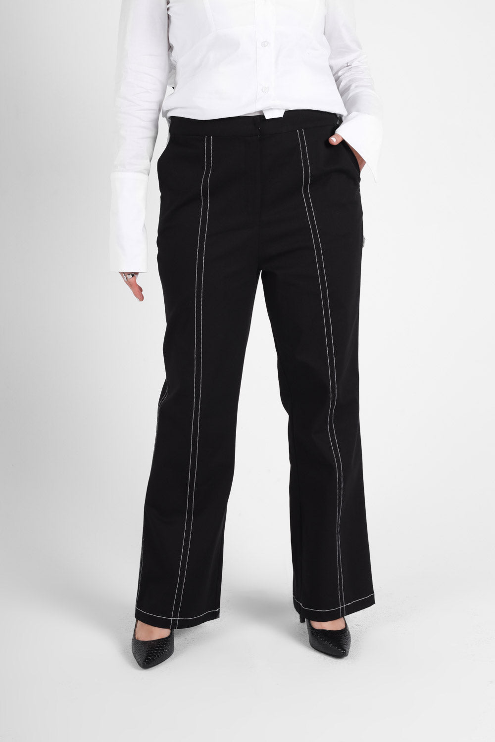 Vero Black Pants